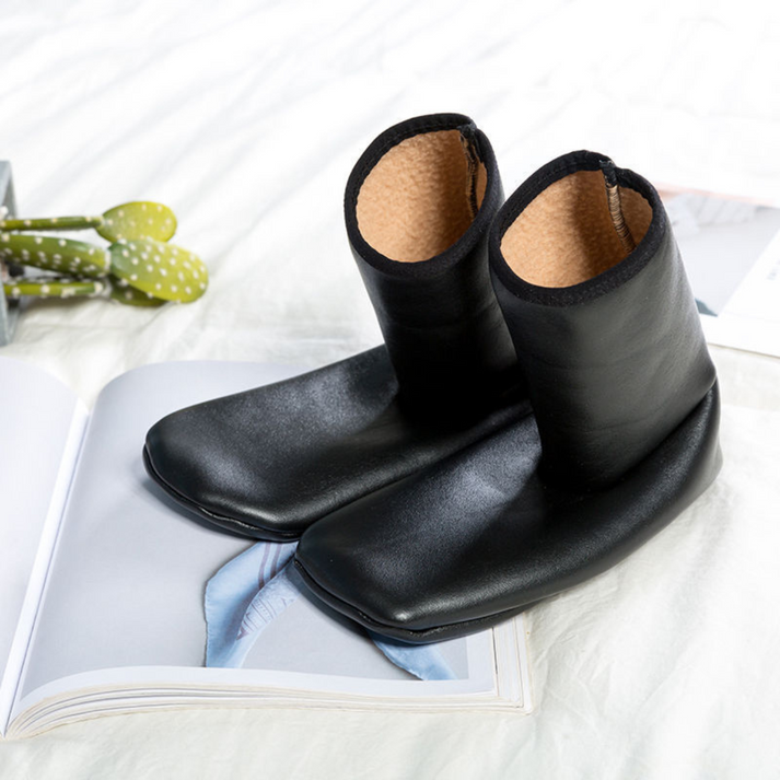 Winter Leather Thermal Socks.Stander Size (Adjustable)